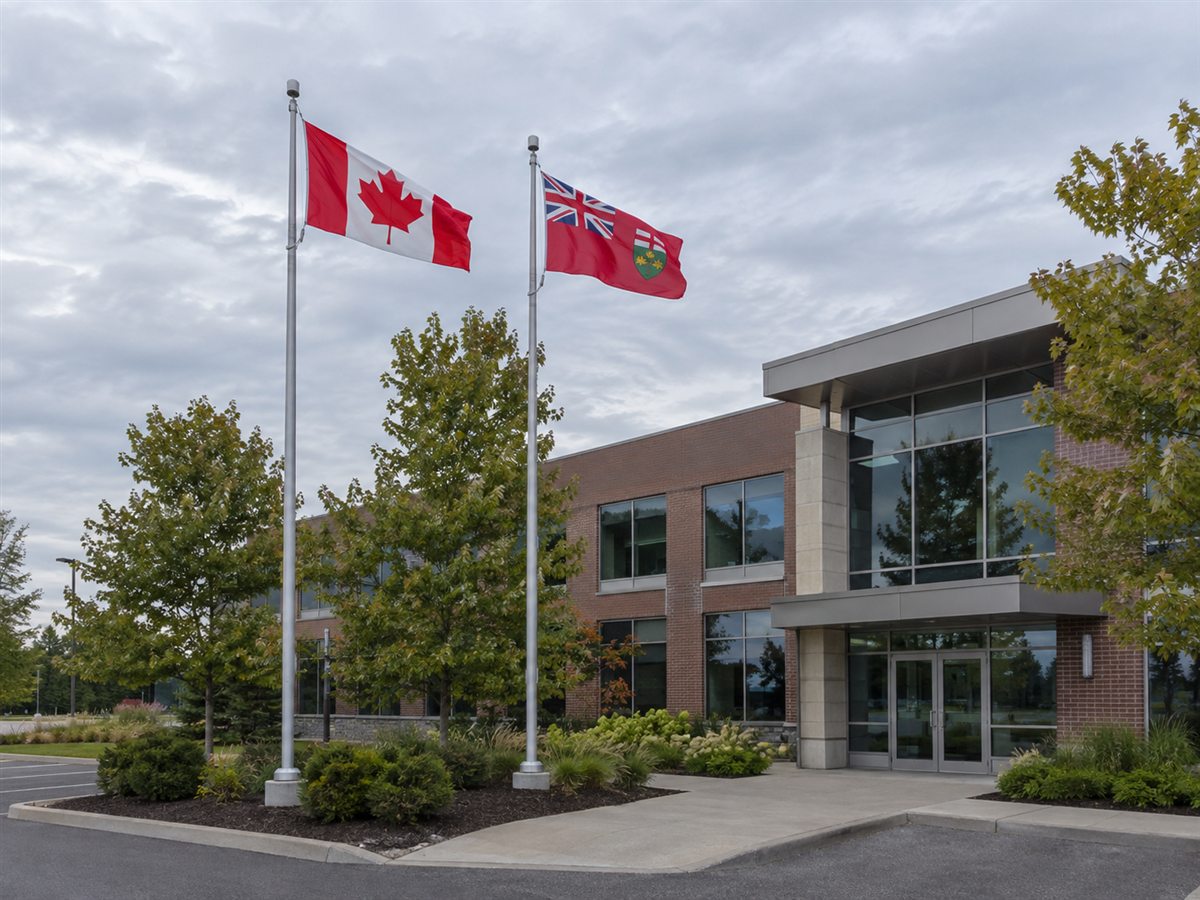 Flagpole options available in Ottawa